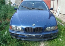 Dezmembrez BMW 525