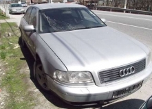 Dezmembrez Audi A8