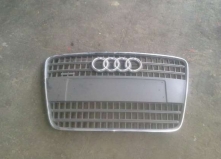 Grila Audi A8