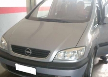 Dezmembrez Opel Zafira