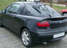 Dezmembrez Opel Tigra