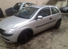 Dezmembrez Opel Corsa