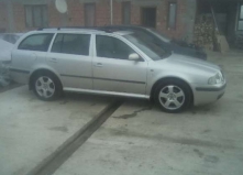 Dezmembrez Skoda Octavia