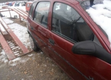 Dezmembrez Opel Corsa