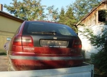 Dezmembrez Volvo V40