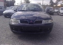Alte piese caroserie Mitsubishi Carisma 2002