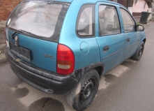 Dezmembrez Opel Corsa 1993