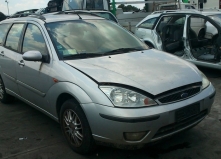 Dezmembrez Ford Focus 2000