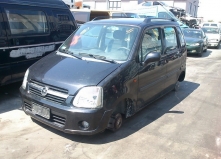 Dezmembrez Opel Agila 2002