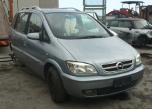 Dezmembrez Opel Zafira 2000