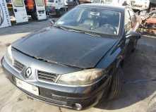 Dezmembrez Renault Laguna 2003