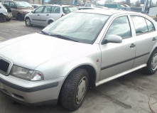 Dezmembrez Skoda Octavia 1999