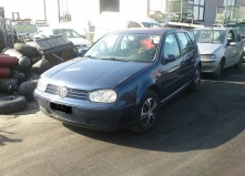 Dezmembrez Volskwagen Golf 4 2000