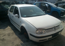 Dezmembrez Volskwagen Golf 4 2000