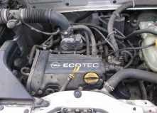 Dezmembrez Opel Corsa 2004