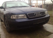 Bara fata Audi A4