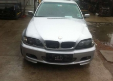 Bara fata BMW 2002