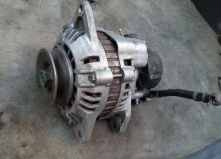 Alternator Mitsubishi Pajero