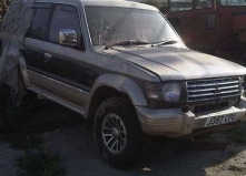 Dezmembrez Mitsubishi Pajero