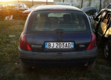 Dezmembrez Renault Clio